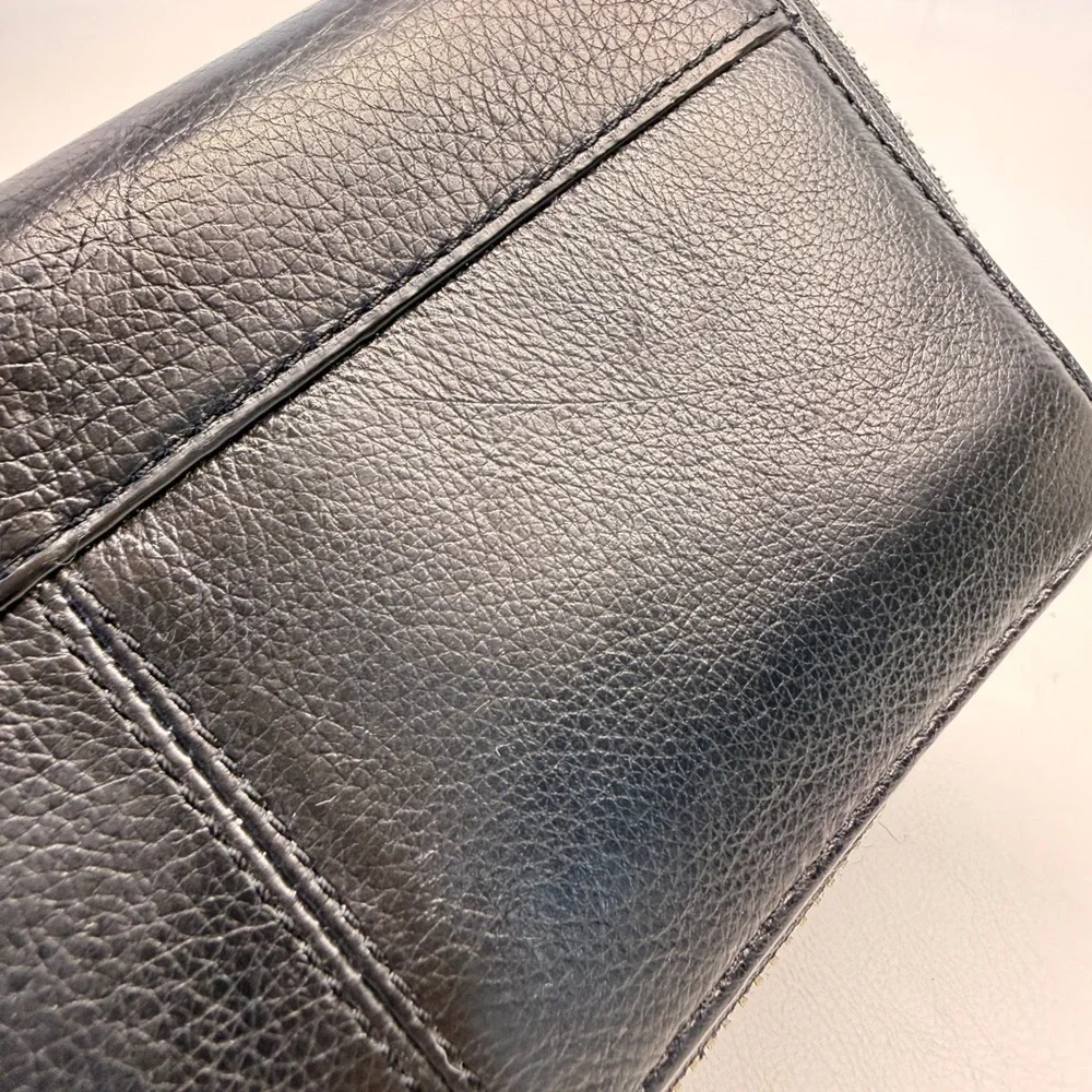 Coach F51764 Accordion Zip Wallet Black Pebbled Leather Long Clutch Organizer